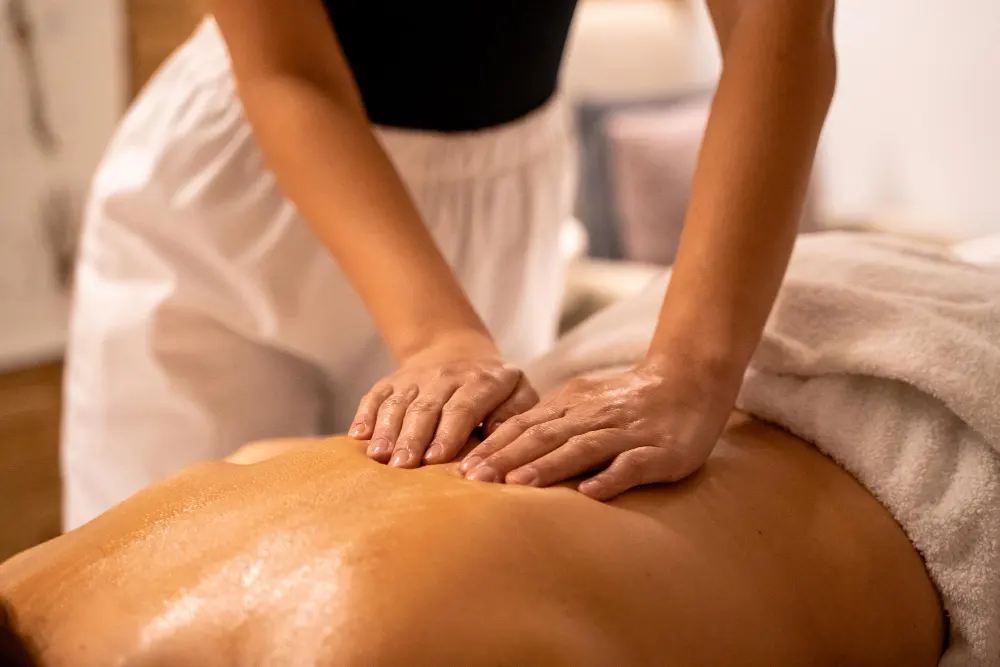massage therapy in dubai